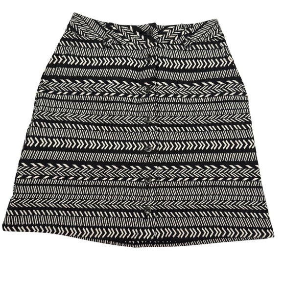 Maeve Dresses & Skirts - Maeve Black White Geometric Print A Line Button Front Mini Skirt Size 0 Y2K